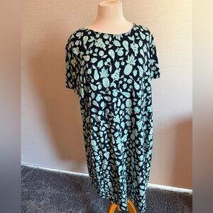 J. Jill Black and Green Patterned Short Sleeved Dress